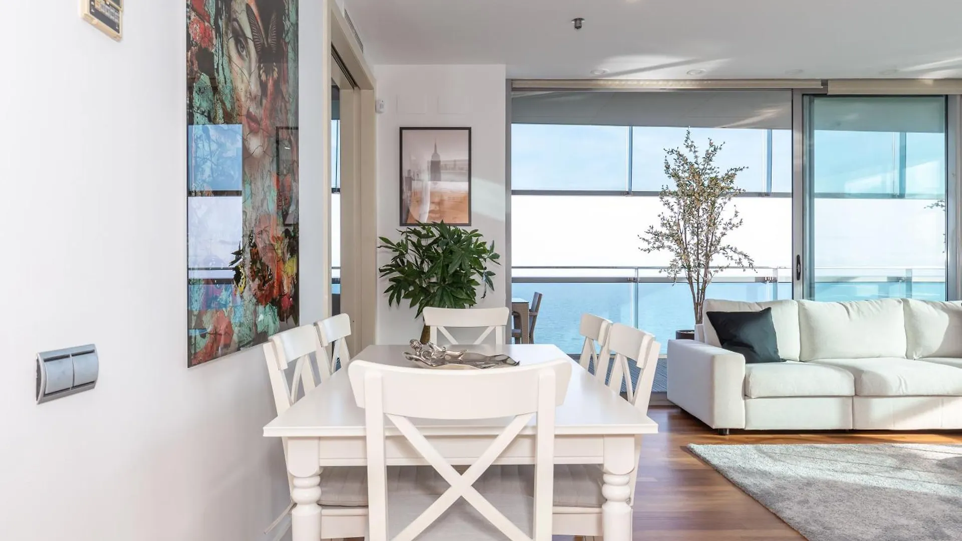Luxury Apartment With Sea View! Barcelona