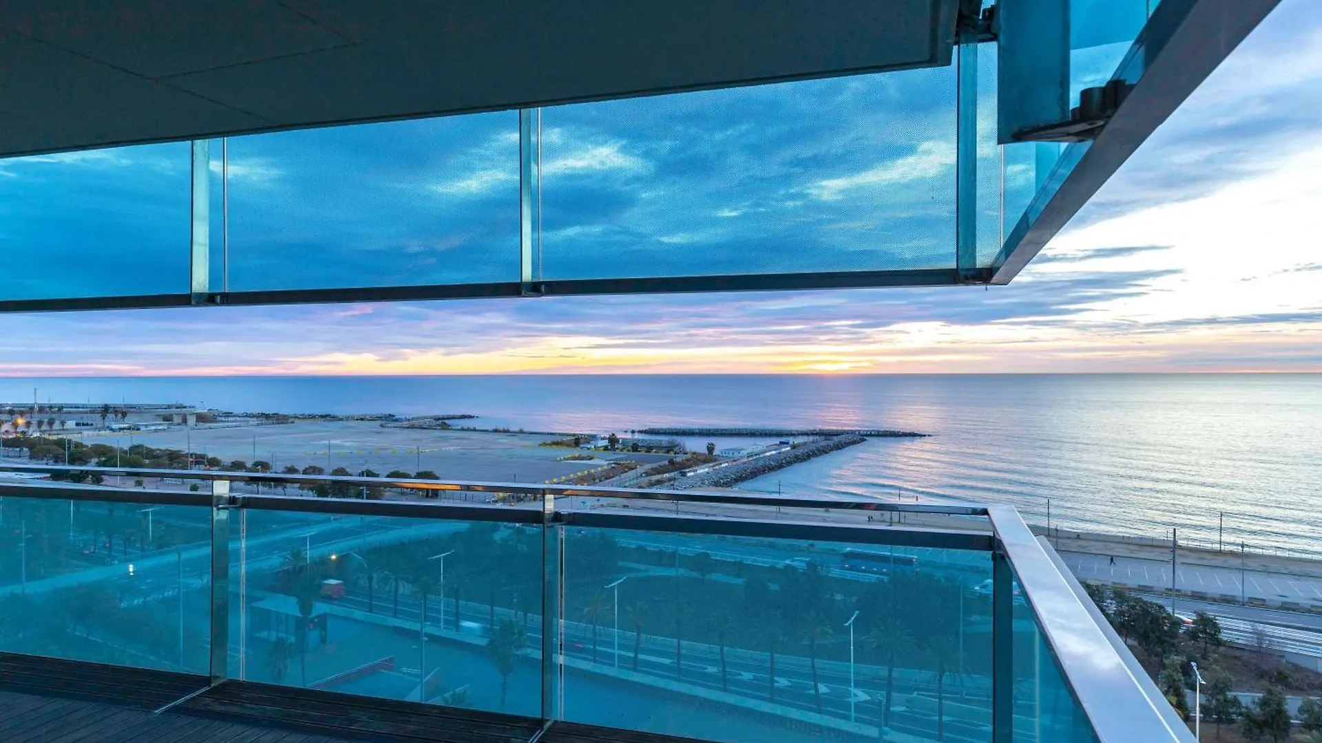 Luxury Apartment With Sea View! Barcelona Spanje