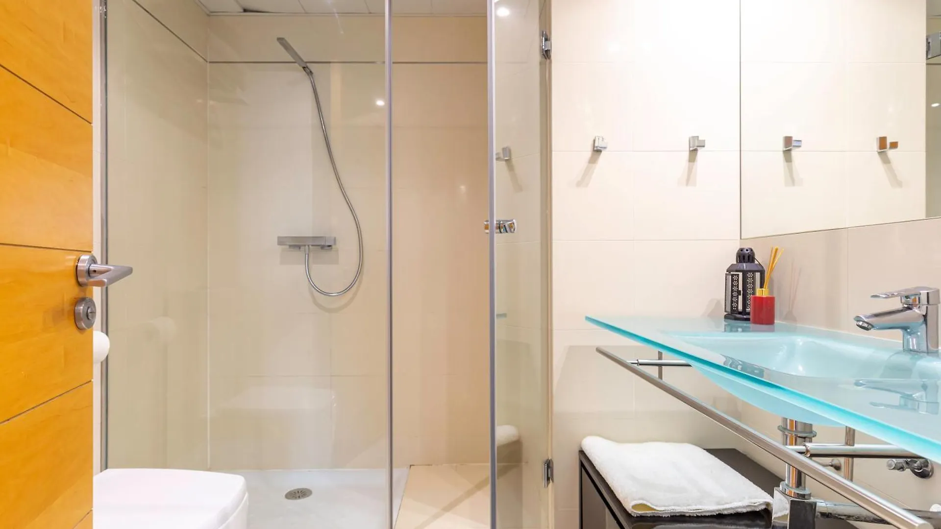 Luxury Apartment With Sea View! Barcelona