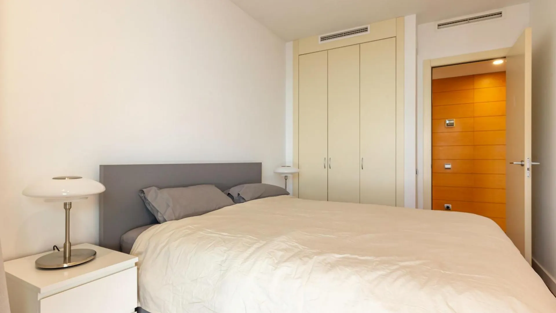 Luxury Apartment With Sea View! Barcelona