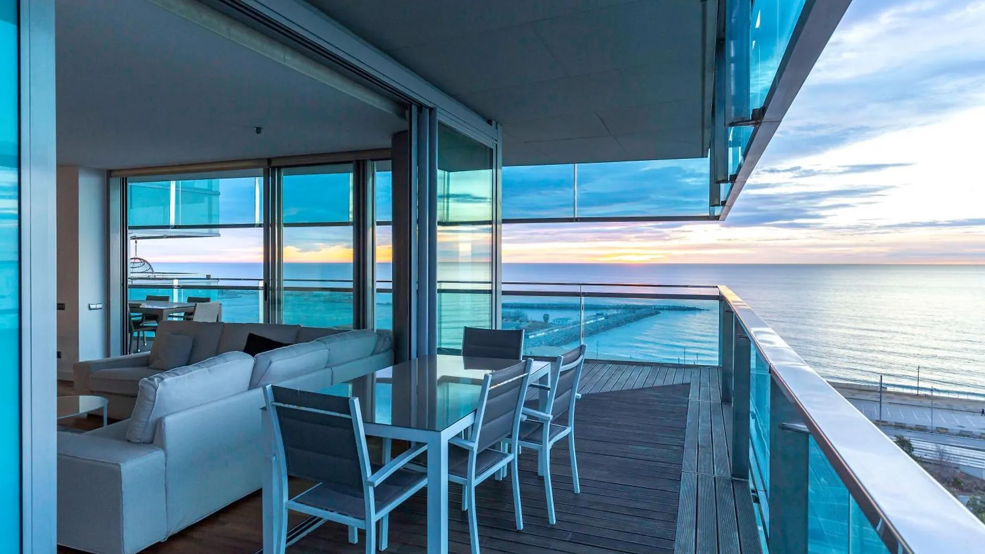 Luxury Apartment With Sea View! Barcelona Spanje